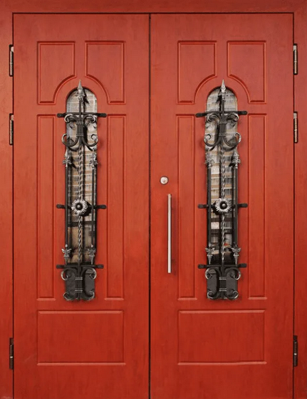 красная входная дверь с мдф
